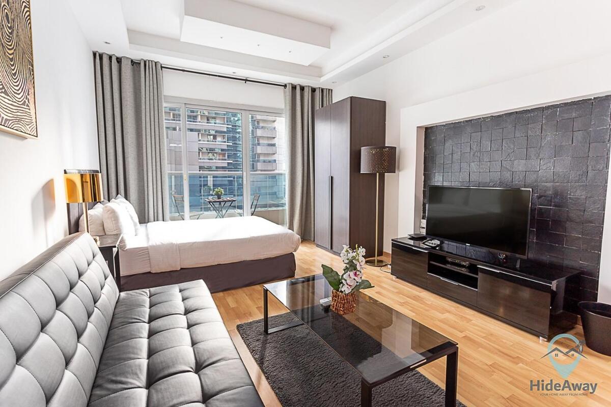 Cozy L Marina L Parking, Pool & Gym Apartment